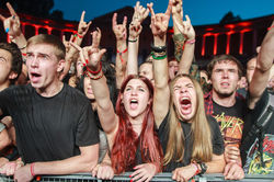 Poze cu publicul la concertul Slayer