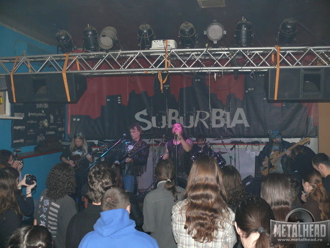 Poze Poze M.S. si Silver Bullet in concert la Suburbia - Poze M.S. si Silver Bullet in concert la Suburbia