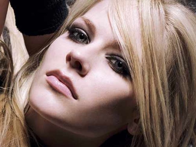 Poze Poze Avril Lavigne - avril lavigne