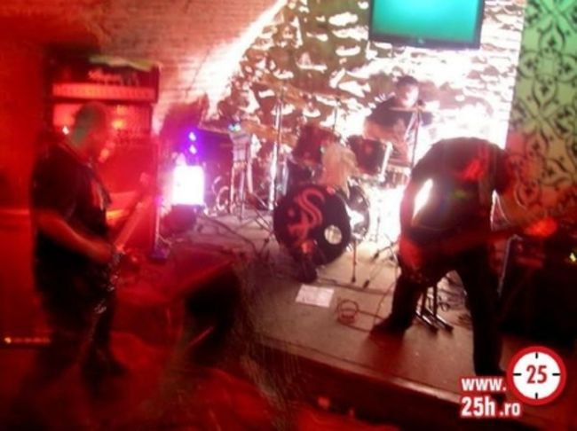 Poze Concert Dirty Shirt in Sibiu (User Foto) - target
