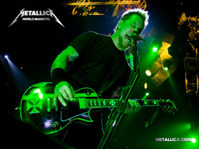 Poze Poze Metallica - James Hetfield World Magnetic
