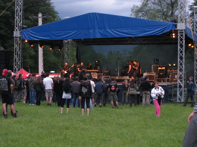 Poze Festivalul Rockin' Transilvania 2010 la Bran (User Foto) - Derdian
