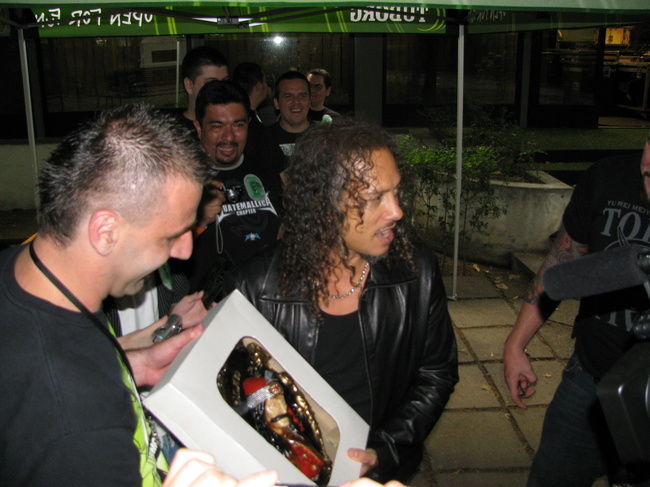 Poze Concert Metallica la Sonisphere Romania / Tuborg Green Fest (User Foto) - Meet & Greet Metallica