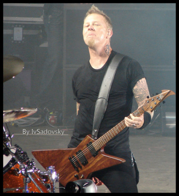 Poze Poze cu Metallica pe scena la Sonisphere Romania - Poze cu Metallica pe scena la Sonisphere Romania