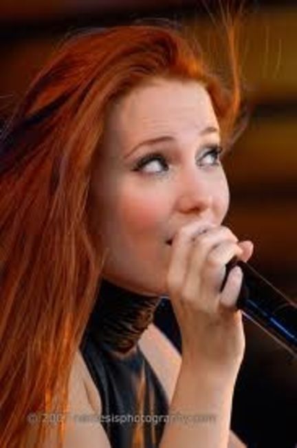 Galerie Foto Sorina Raicu Simone Simons 1962790