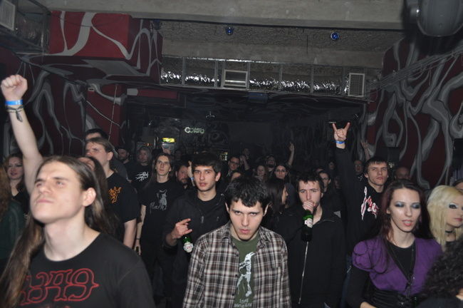Poze Poze ConcertThe Stone, Infest, Apa Simbetii si Spinecrusher in club Fabrica - CONCERT THE STONE,INFEST,APA SAMBETII,SPINECRUSHER