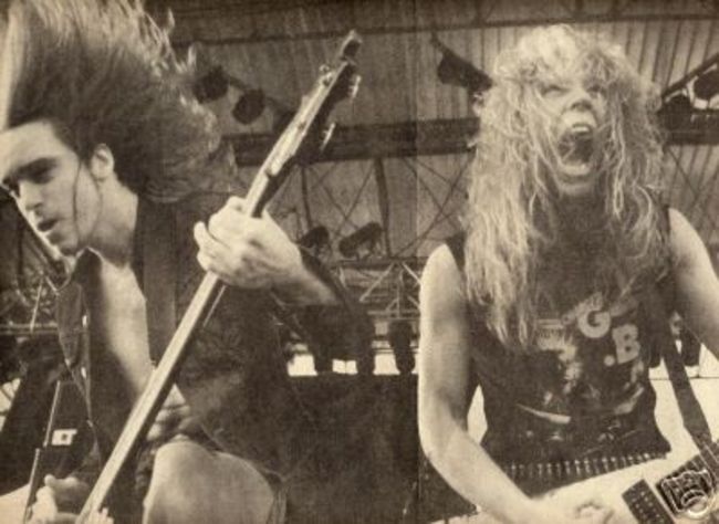 Poze Poze Metallica - Cliff Burton with James Hetfield