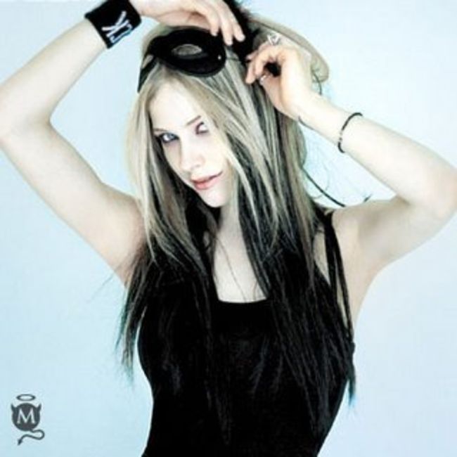 Poze Poze Avril Lavigne - Avril Lavigne