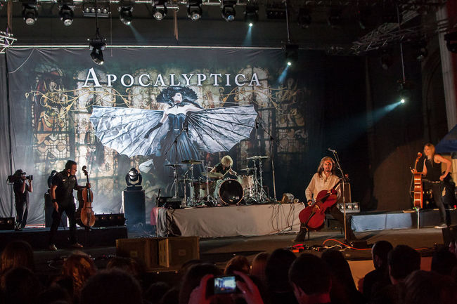 Poze Poze Romanian Rock Meeting la Arenele Romane: Concert Apocalyptica (User Foto) - Apocalyptica