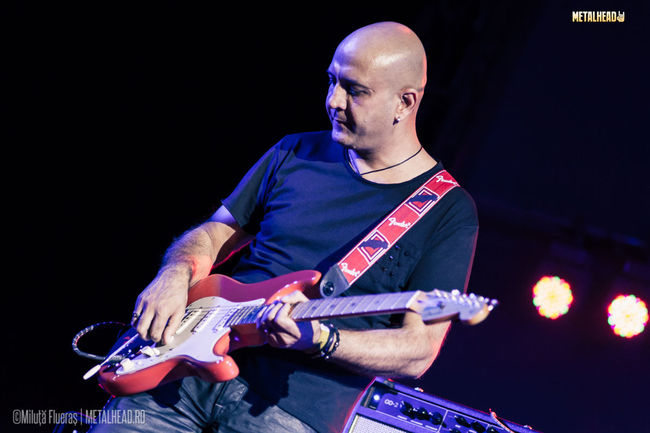 Poze Concert Joe Satriani in Romania, la Bucuresti (User Foto) - Nicu Patoi & Platonic Band