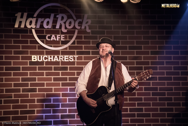 Poze Mircea Baniciu & Band canta pe 13 martie la Hard Rock Cafe (User Foto) - Poze Mircea Baniciu in Hard Rock Cafe