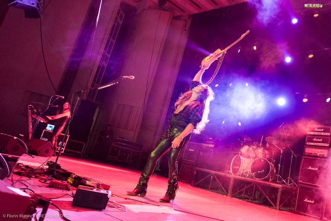 Poze Concert Yngwie Malmsteen in Romania (User Foto) - Poze Yngwie Malmsteen la Sala Palatului