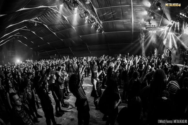 Poze EPICA, primul headliner confirmat la Maximum Rock Festival 2015 (User Foto) - Septicflesh