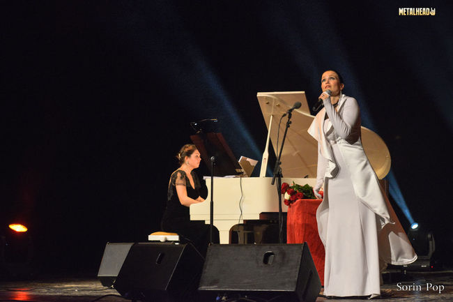 Poze Tarja Turunen, regina muzicii finlandeze, va concerta in premiera la Cluj Napoca (User Foto) - Poze Tarja Turunen la Opera Nationala din Cluj