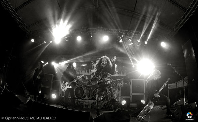 Poze Poze de la Arch Enemy si Jinjer in concert la Bucuresti - Poze de la concertul Arch Enemy si Jinjer din Bucuresti
