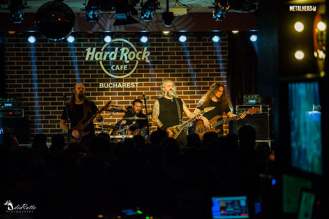 Poze Bucovina special exclusive show la Hard Rock Cafe pe 17 Ianuarie (User Foto) - Poze concert Bucovina la Hard Rock Cafe