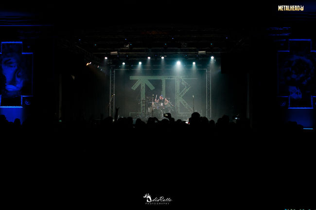 Poze TYR in Quantic din Bucuresti pe 11 Decembrie (User Foto) - Poze Concertul TYR din Club Quantic