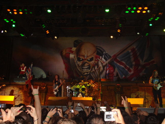 Poze Poze Iron Maiden - Somewhere Back In Time World Tour