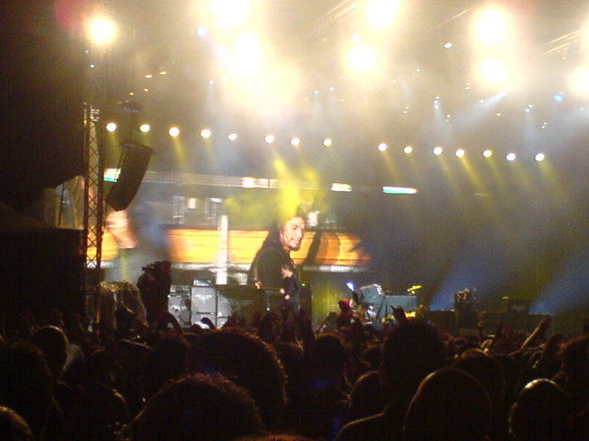 Poze Poze Metallica - Robert Trujillo- concert Metallica Bucuresti 2008