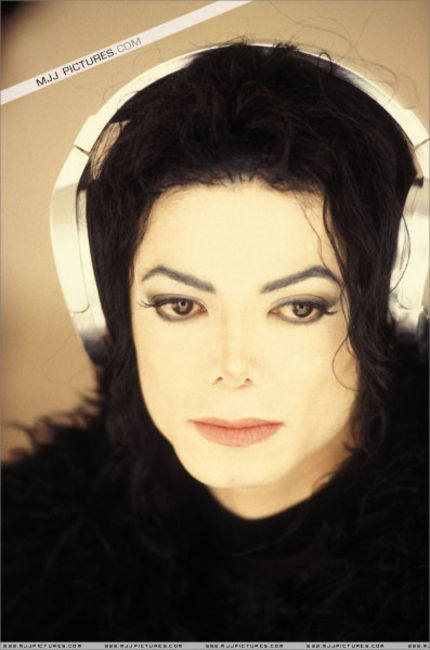 Poze Poze Michael Jackson - mj-scream