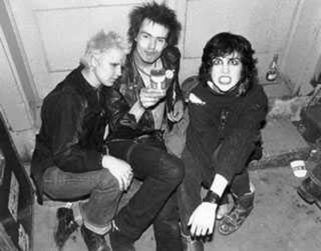Poze Poze Sex Pistols - sid and groupies