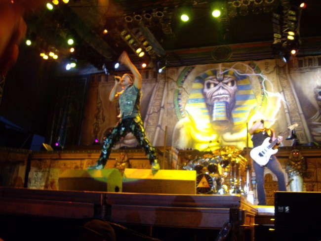 Poze User foto album Iron Maiden concerteaza la Bucuresti pe Stadionul Cotroceni - iron maiden