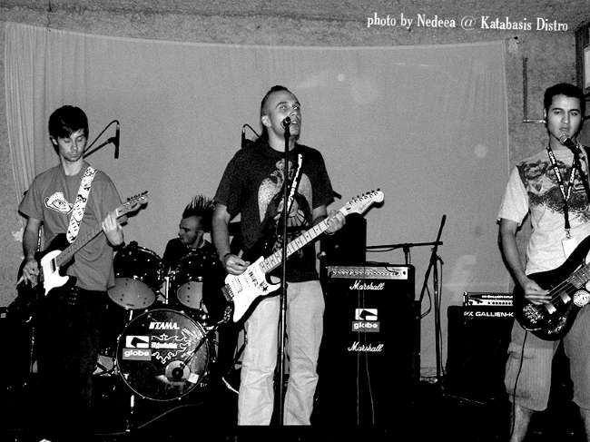 Poze Avatare Rock Hi5, Facebook, YM - PozeMH - Pokefest - photo credits Nedeea