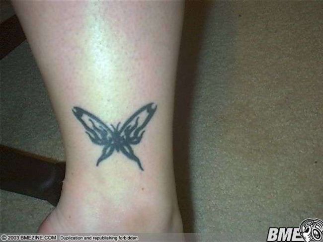 Poze Poze Tatuaje. Modele de Tatuaje (foto) - Fluture pe antebrat