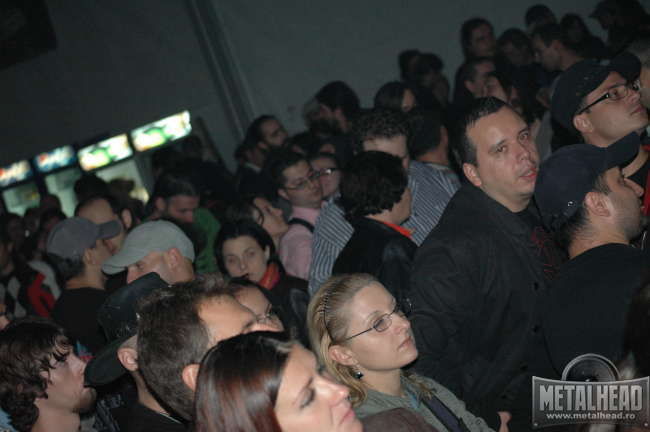Poze Poze cu publicul la Amorphis - Poze cu publicul la concertul Amorphis