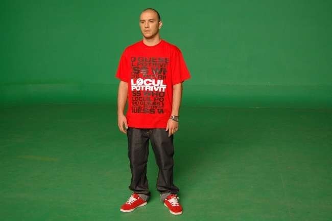 Poze Filmari Clip Guess Who Locul Potrivit Poze Filmari Clip