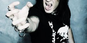 Povesti Goth'n'Roll cu "Vampirii" de la The 69 Eyes (interviu)