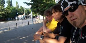 Interviu exclusiv cu Tavi Iepan (REZIDENT EX) - "Dorinta noastra primordiala este sa cantam in Romania, in limba si pentru publicul pe care-l iubim."