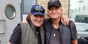 Brian Johnson de la AC/DC si Joe Walsh de la Eagles vor compune muzica impreuna