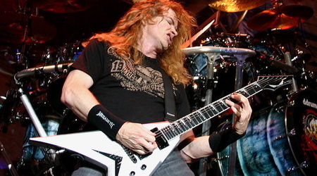 Dave Mustaine a mers la bordel alaturi de Glenn Tipton (Video)