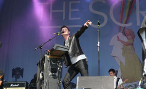Beck si The Script participa la Isle Of Wight 2011