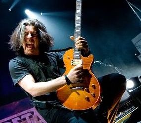Alex Skolnick (Testament) prezinta chitara Eddie Van Halen (video)