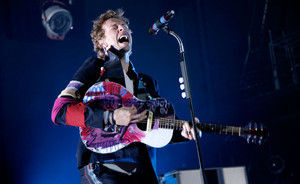 Coldplay sunt cap de afis la Glastonbury 2011