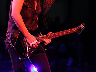 Kirk Hammett discuta despre moartea lui Gary Moore