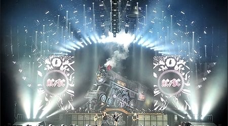 AC/DC lanseaza noul album live in sase saptamani