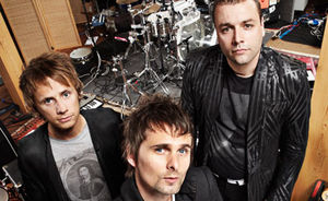 Muse au castigat doua premii la Shockwaves NME Awards (video)