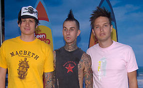 Blink-182 lanseaza noul album in vara
