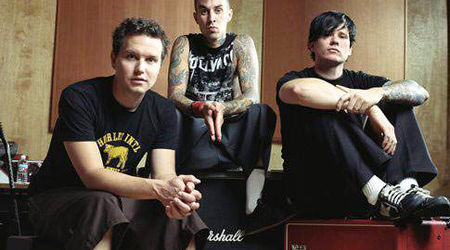 Blink-182 anuleaza toate concertele din aceasta vara