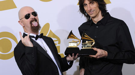Scott Travis: Judas Priest trebuie sa mearga mai departe (video)