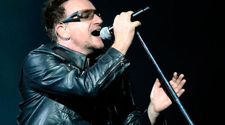 U2 ii dedica o piesa lui Clarence Clemons (video)