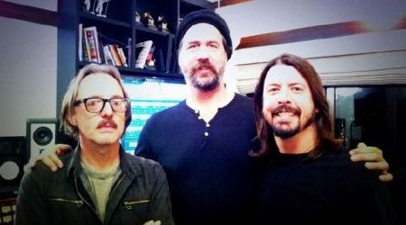 Dave Grohl a cantat Smells Like Teen Spirit la repetitii