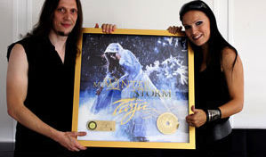 Tarja Turunen a primit discul de aur in Germania