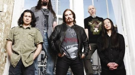 Dream Theater au lansat un nou videoclip: On The Backs Of Angels