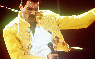 Queen vor lansa un nou album alaturi de Freddie Mercury