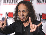 Autobiografia lui Ronnie James Dio va fi lansata in 2013