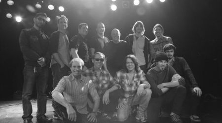 Van Halen au transformat clubul Roxy Theatre in sala de repetitii